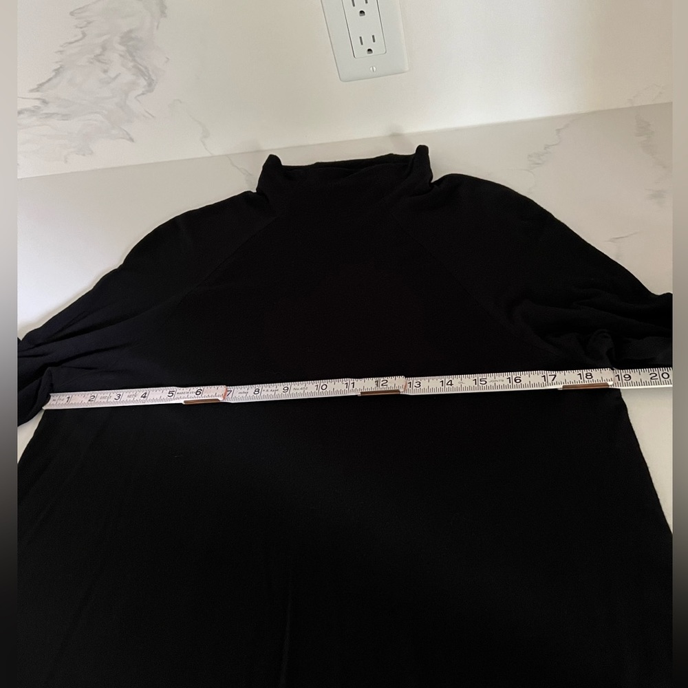 Thyme Maternity jersey knit mock neck top - Picture 5 of 13
